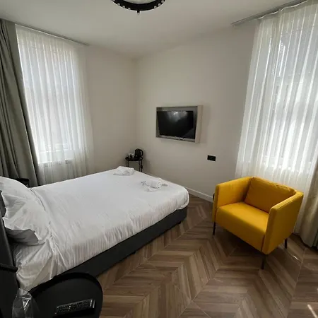 M Star Rooms, Private Parking, Center * Σόφια