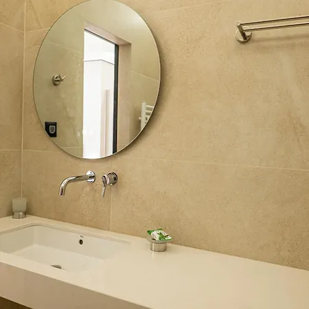 Apartment M Star Rooms, Private Parking, Center Sofia