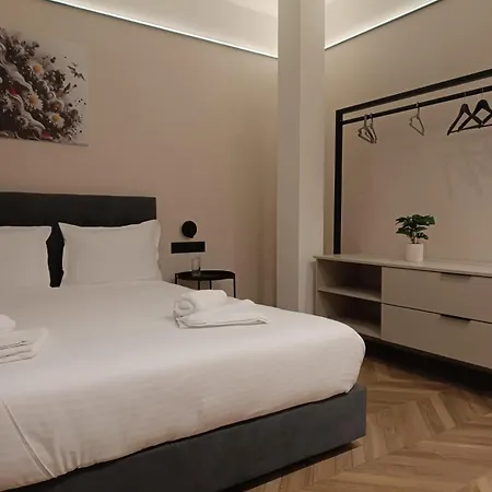 M Star Rooms, Private Parking, Center Sofia